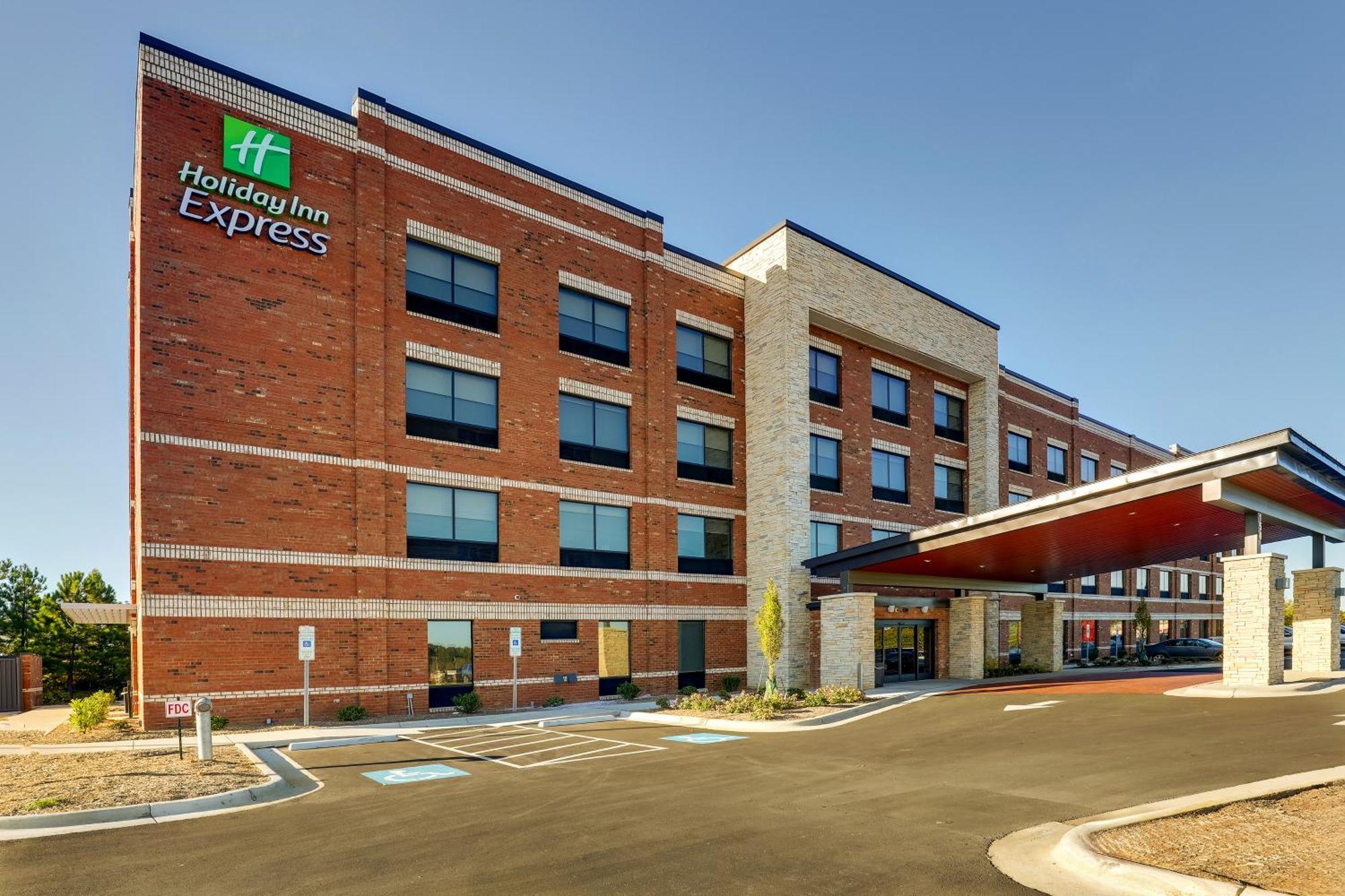 Holiday Inn Express Holly Springs - Raleigh Area By Ihg エクステリア 写真